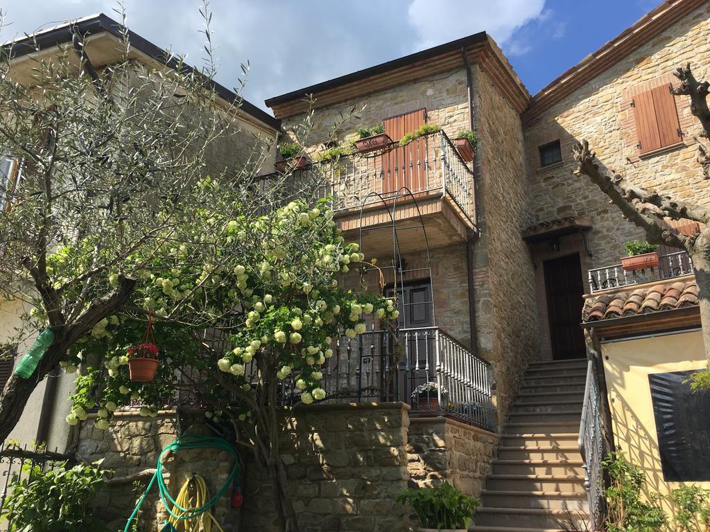 Appartamenti E Camere Il Poggio Di D'Angeli Lidia Auditore Екстер'єр фото